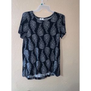 Old Navy Cute Design Shirt